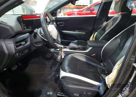 2025 Kia K4 Gt Line z USA, uszkodzony, nr VIN 3KPFW4DE7SE054699